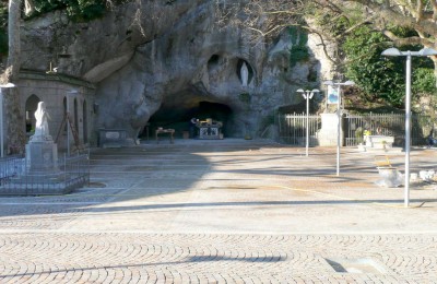Grotta Chiesa Beato Claudio – Chiampo VI